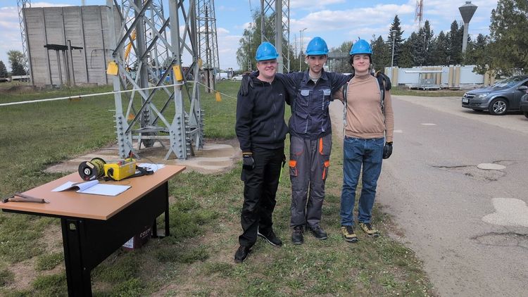 A trefortos elektrósok erősáramú környezetben is a legjobbak között!