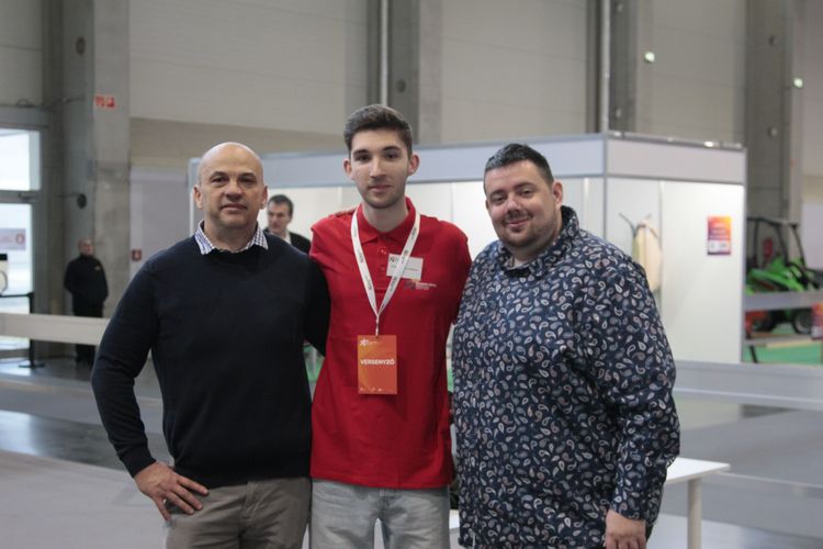 Országos szakmai diadal: Ezüstérem az OSZTV döntőjében!