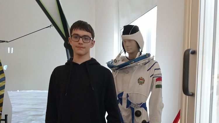 Különdíj a kamerák mögött