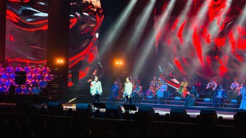 12000 diák az Arénában: a Trefort és a Jókai 200